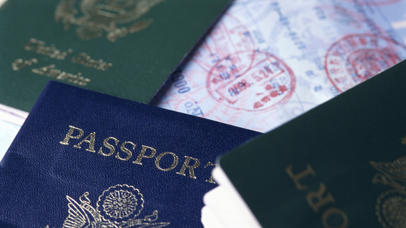 Консульство: Испания, вероятно, ограничит въезд с пятилетними загранпаспортами