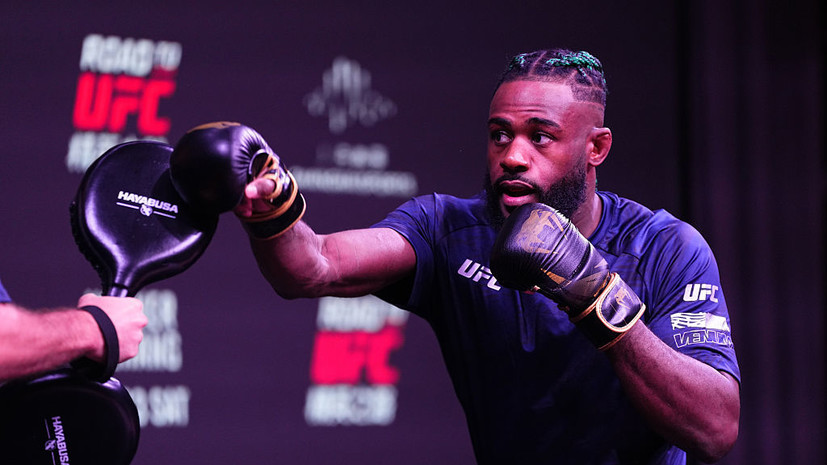 Стерлинг поздравил Яна с завоеванием пояса UFC