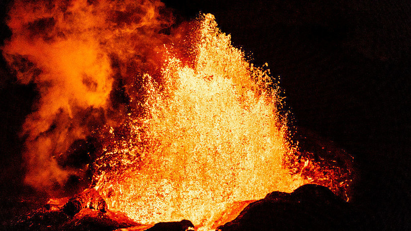 На Гавайях извергается вулкан Килауэа