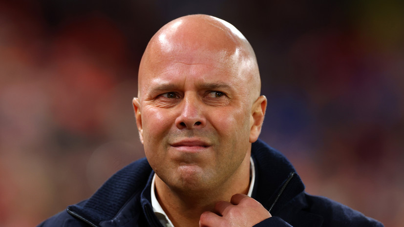 Ван Дейк и Салах выступают за увольнение Слота из «Ливерпуля»