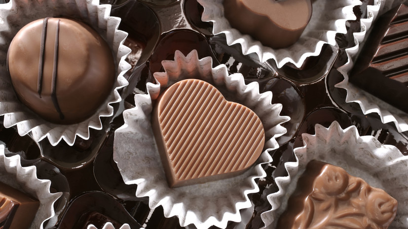 В Госдуме призвали проверить сообщения о покупке детьми конфет с алкоголем