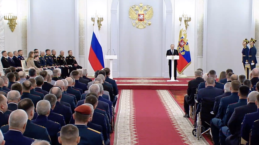 &laquo;Всех их роднит готовность превыше всего ставить интересы Родины&raquo;: Путин &mdash; о Героях России