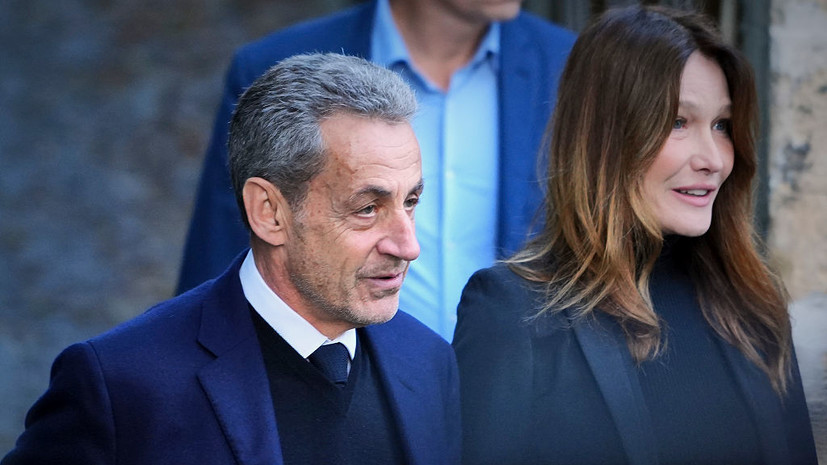 Politico: Саркози пожаловался на соседей по тюрьме, устроивших ему «ад»