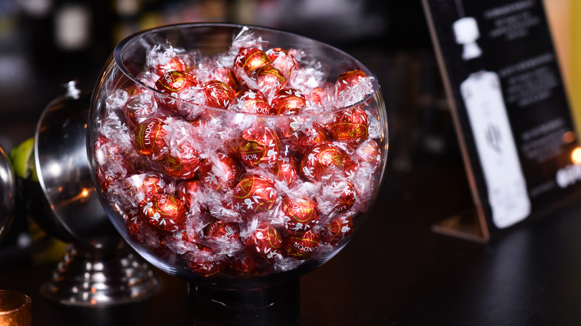 Нарколог: конфеты с алкоголем могут формировать позитивное отношение к спиртному