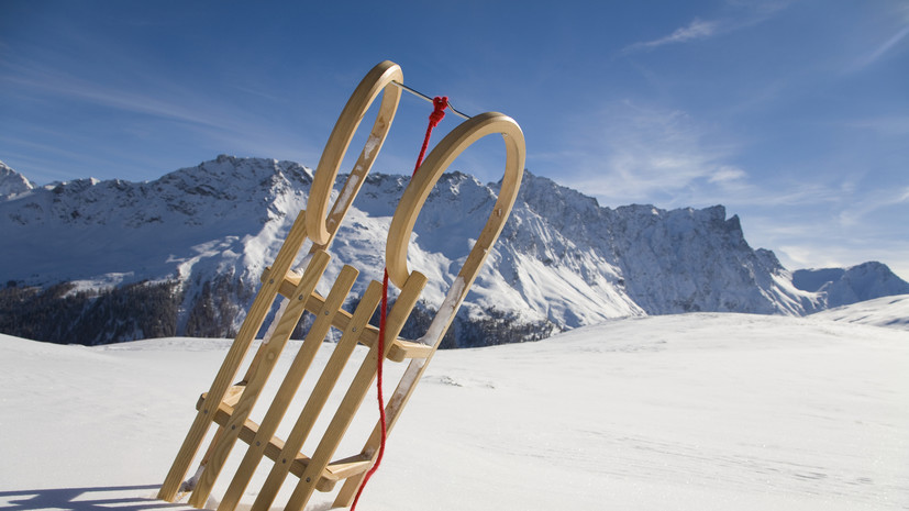 Депутат Толмачёв напомнил о правилах движения на санках