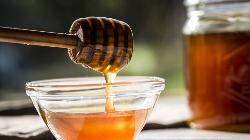 Диетолог Пристанский: из мёда невозможно сделать БАДы