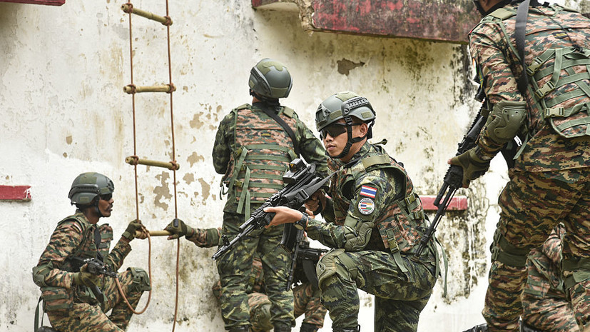 Таиланд начал морскую военную операцию на границе с Камбоджей