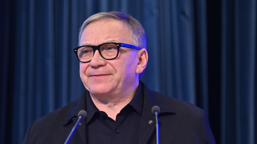 Путин наградил кинорежиссёра Угольникова орденом Почёта