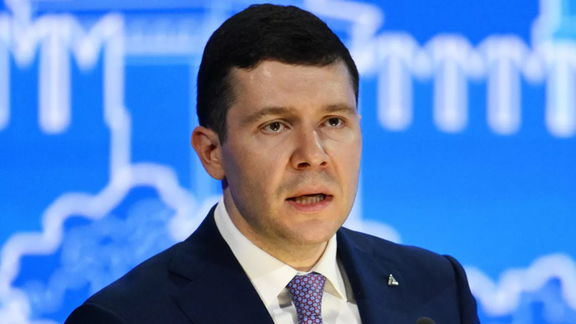 Алиханов заявил, что Россия и ОАЭ обсудили упрощение расчётов для туристов