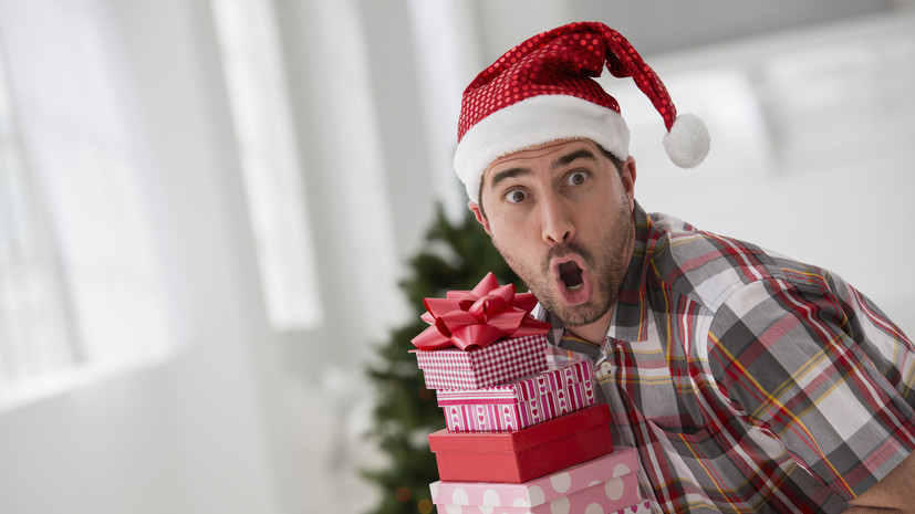 Психолог Радченко посоветовала заранее определить бюджет для игры в Тайного Санту