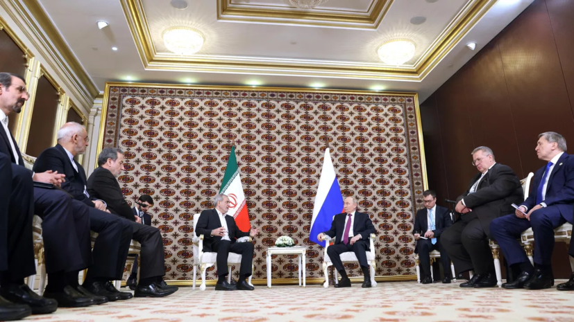 Пезешкиан поблагодарил Путина за поддержку позиции Ирана на международной арене