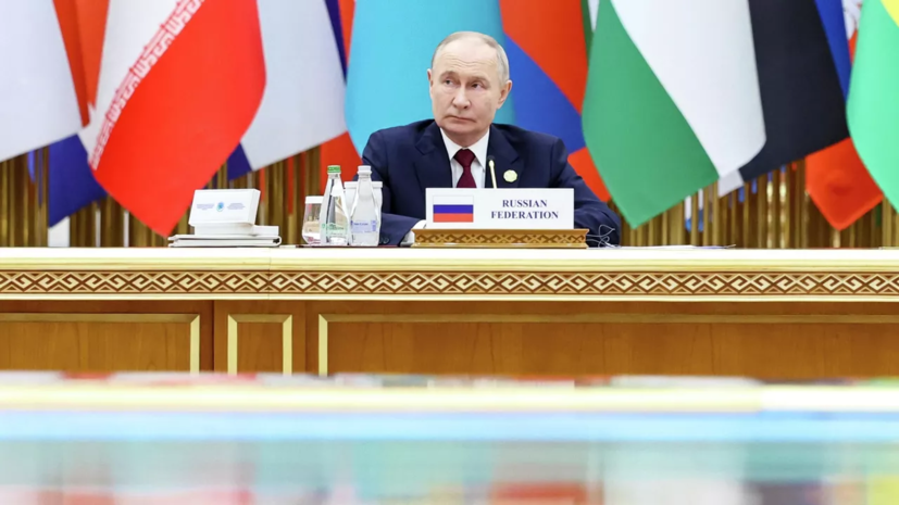 Путин встретился в Ашхабаде с президентом Ирака