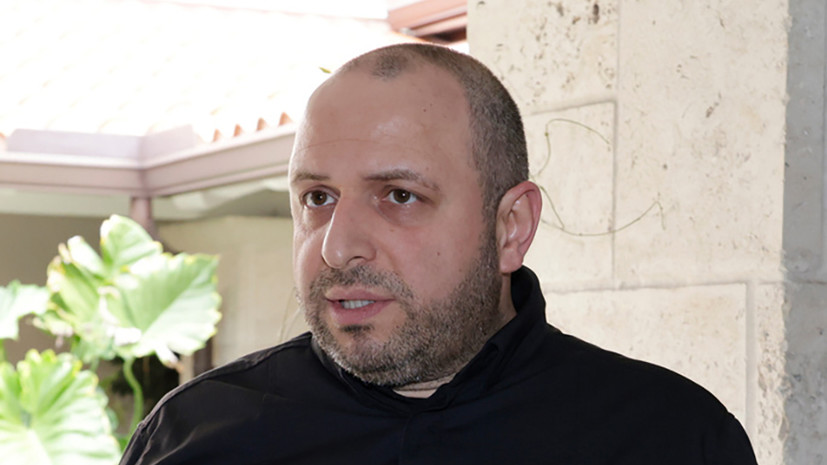 WP: руководство ФБР провело тайные встречи с Умеровым в США