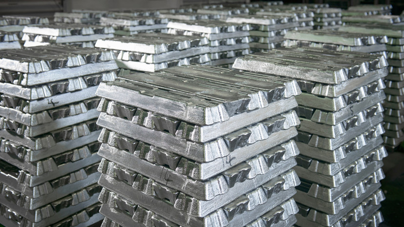 Аналитик Соболев допустил подорожание унции серебра до рекордных $70