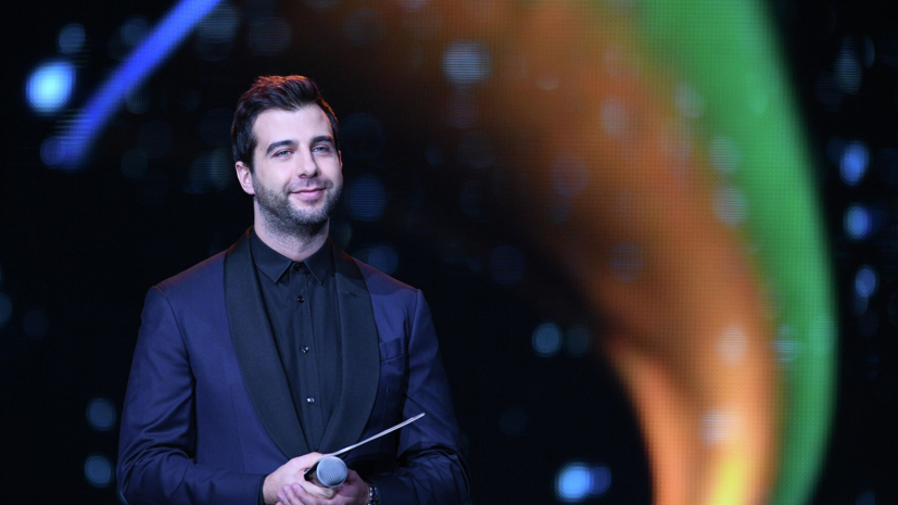 Песков заявил об отсутствии информации о просьбах вернуть Урганта в эфир