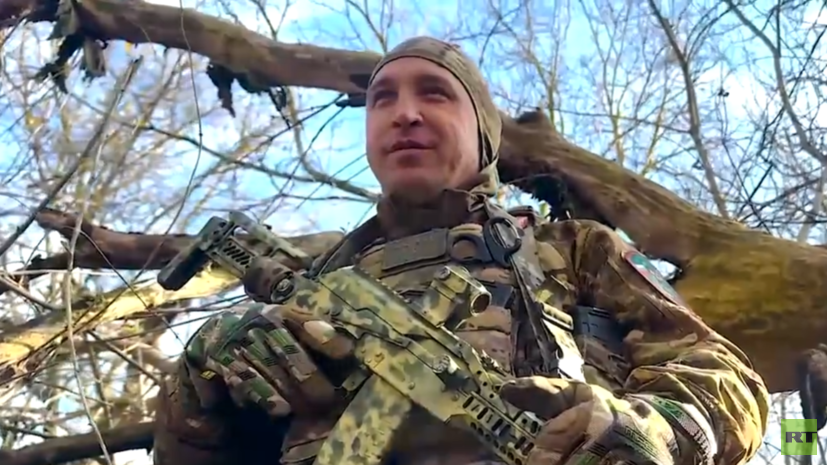 Боец Ром рассказал RT о боях в Белогоровке и на курской границе