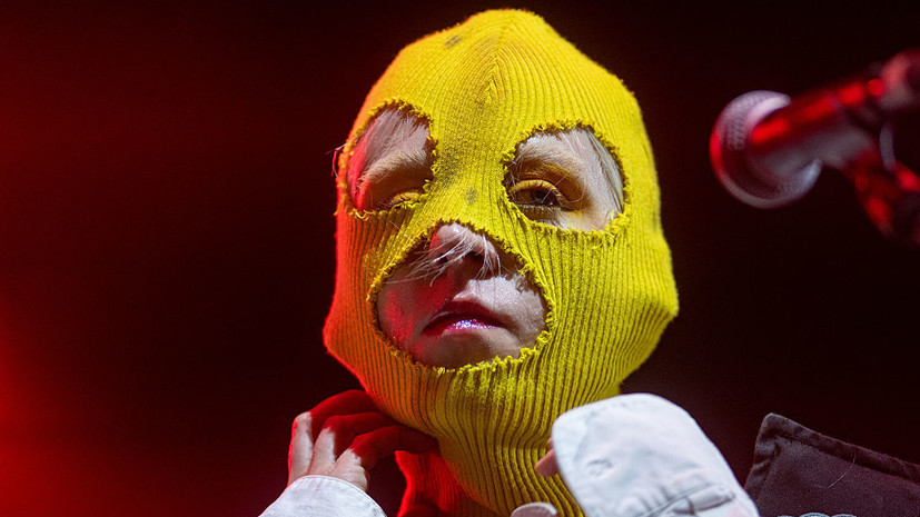 Суд закрыл процесс по иску о признании Pussy Riot экстремистской организацией