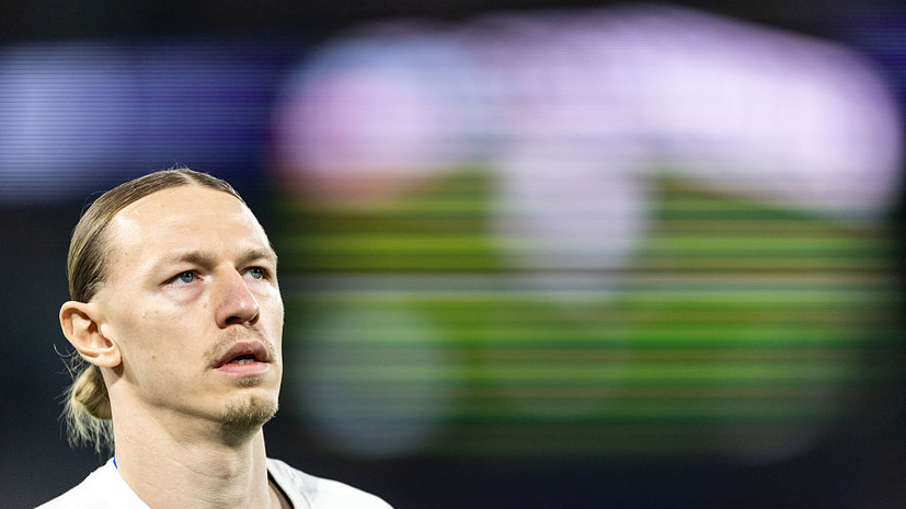 Сафонов — об исчезновении с командного фото ПСЖ: я тут притаился