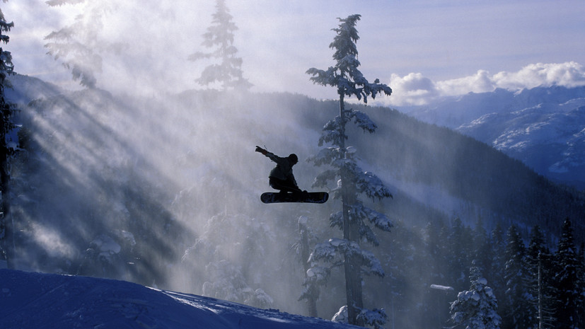 Российская сноубордистка Травиничева получила нейтральный статус от FIS