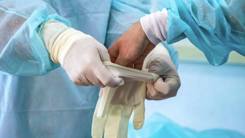 Приморские врачи удалили опухоль яичника размером с футбольный мяч