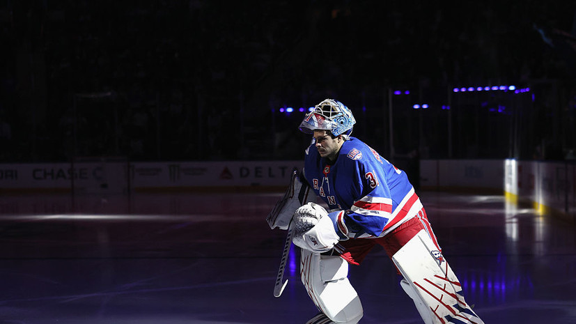 Шестёркин в ярости сломал клюшку после поражения в матче НХЛ