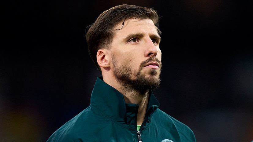 Португальский футболист Диаш сделал тату на русском языке