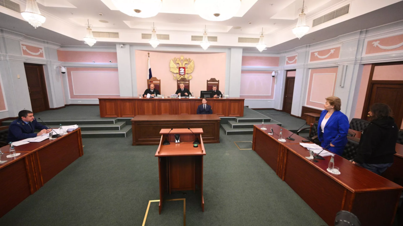 Покупательницу квартиры Долиной Полину Лурье допросили как свидетеля