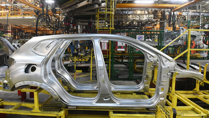 «Москвич» запустил производство кроссоверов М70 и М90