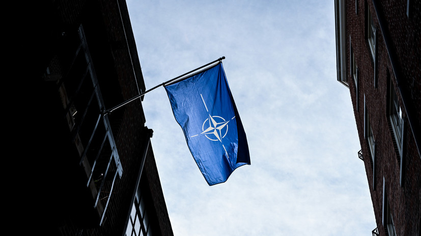 Профессор Робертс: новая волна расширения НАТО представляет угрозу для России