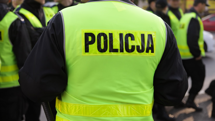 Переодетые в полицейских поляки пытались ограбить украинцев под видом обыска