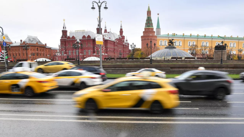 Автоэксперт Ладушкин пояснил, в чём опасность покупки машины из такси