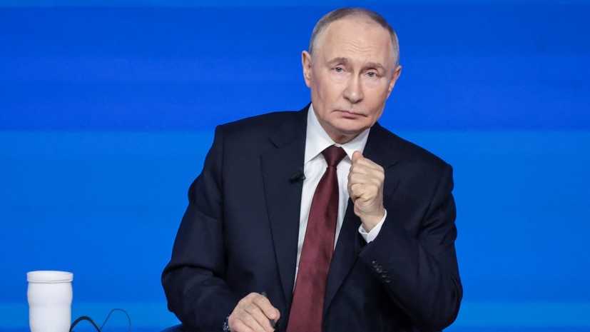 Путин: Россия должна защищать своих соотечественников за рубежом аккуратно