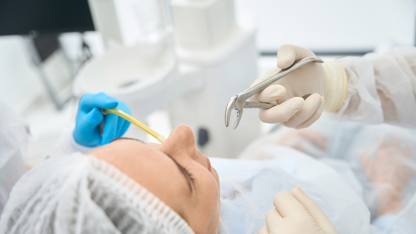 Врач рассказал о последствиях удаления зуба без последующего протезирования