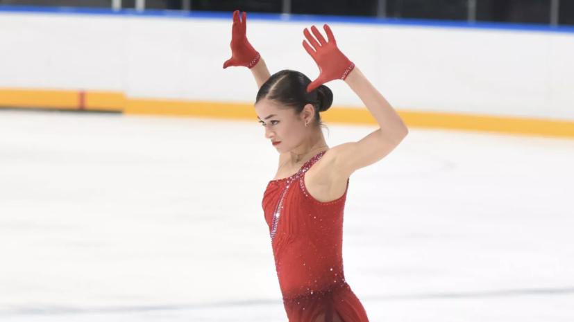 Петросян с тройным акселем выиграла короткую программу на чемпионате России