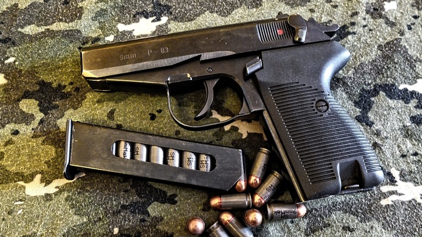 Глава Минобороны Болгарии в отставке: армия откажется от пистолетов Макарова