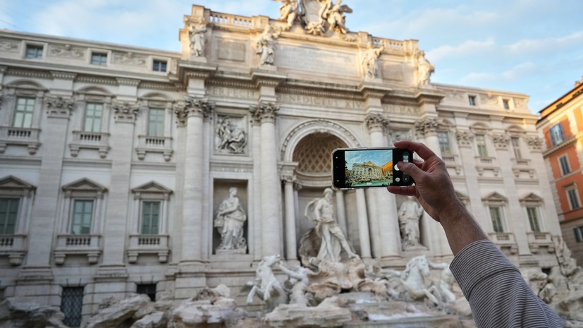В Риме с 1 февраля введут платный доступ к фонтану Треви