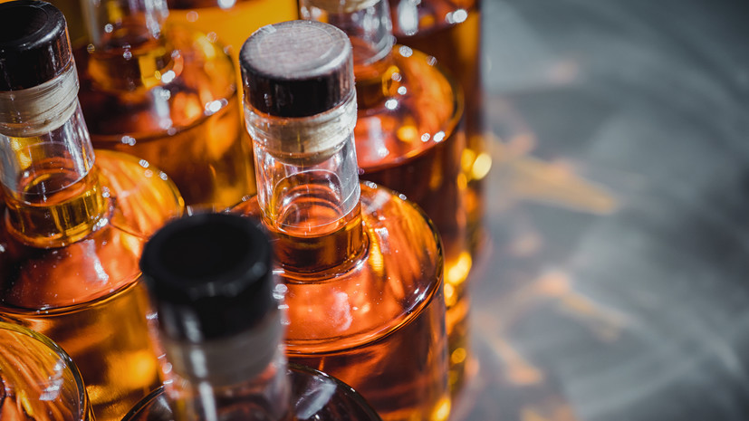 Минфин утвердил новые минимальные цены на крепкий алкоголь с 2026 года