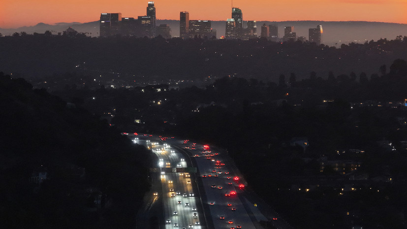 PowerOutage: более 130 тысяч потребителей остались без света в Калифорнии