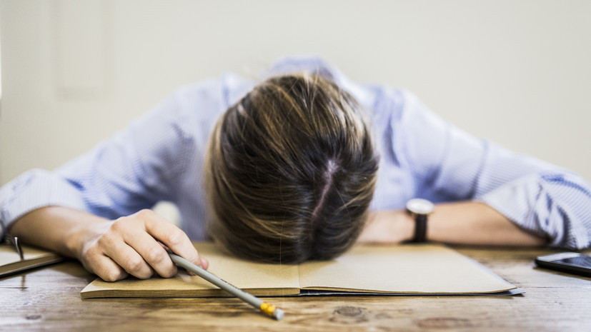 HR-эксперт Пронякина назвала снижение концентрации основным признаком выгорания