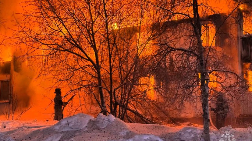 Тело погибшего найдено при разборе завалов на месте пожара в жилом доме на Ямале