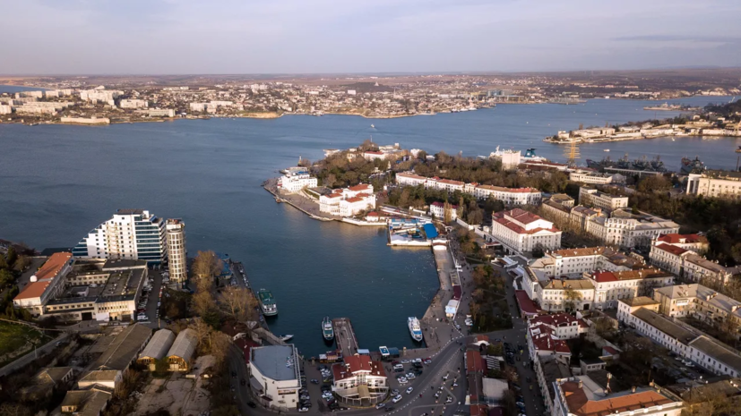 В Севастополе возобновил работу морской пассажирский транспорт