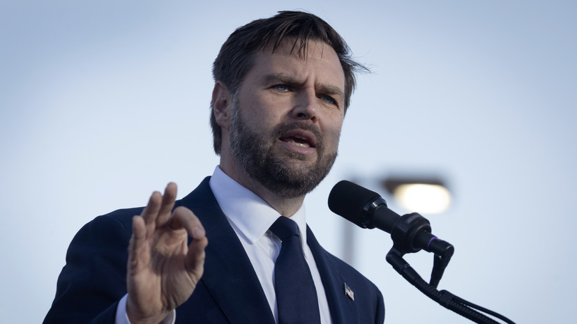 Вице-президент США Вэнс присоединился к тренировке «морских котиков»