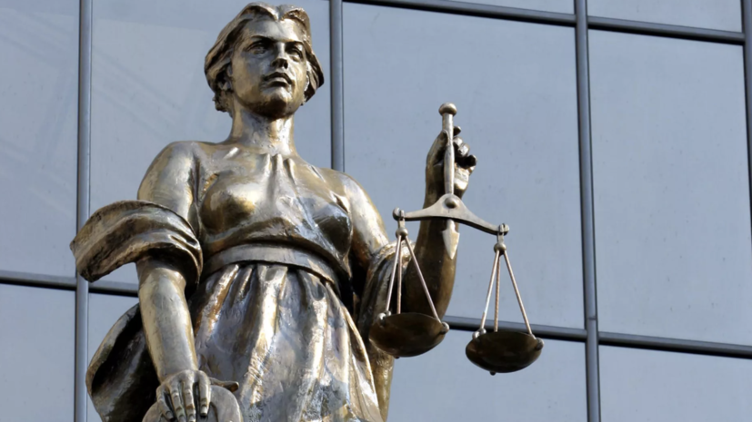 Суд в Петербурге арестовал замначальника дирекции РЖД по делу о взятке