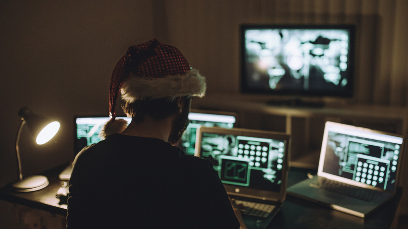 Специалист Лобов рассказал, как избежать мошенников в праздники