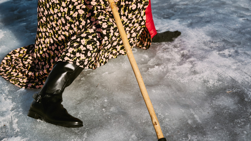 Врач Гаджимурадов: для пожилых людей особо опасны падения на льду