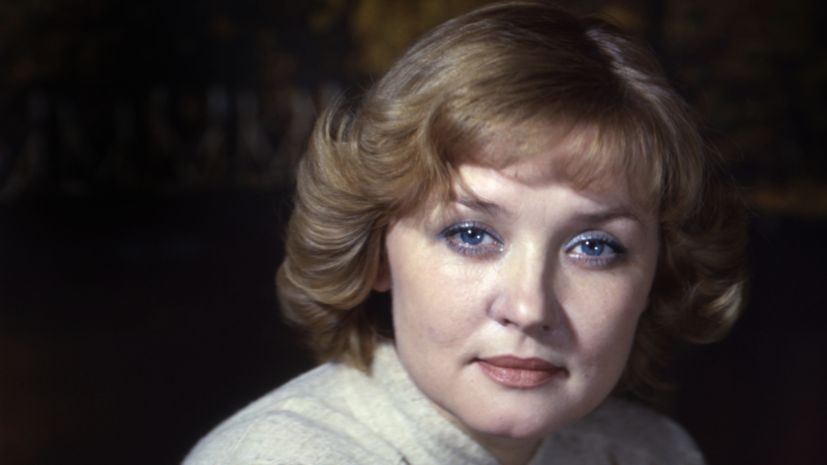 Беглов выразил соболезнования в связи со смертью Алентовой