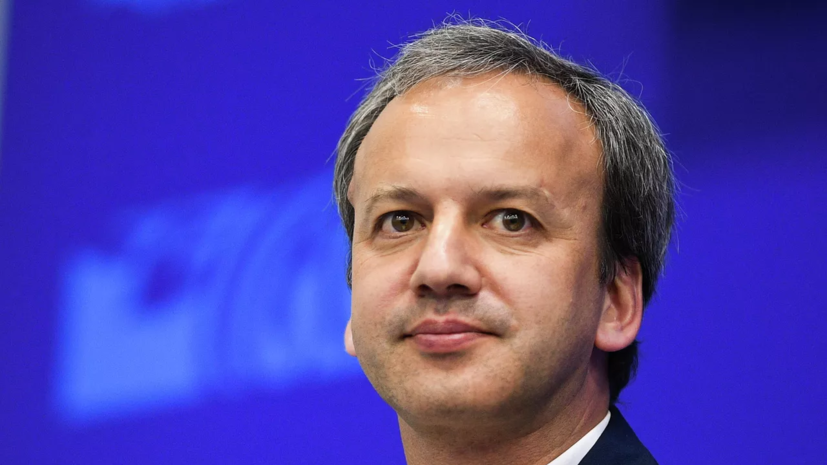 Дворкович: ФИДЕ и МОК продолжают консультации по возвращению национальных символов россиянам