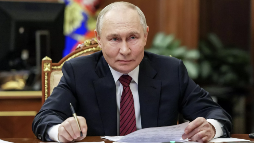 Путин обсудил с Совбезом развитие ИИ в интересах обороны