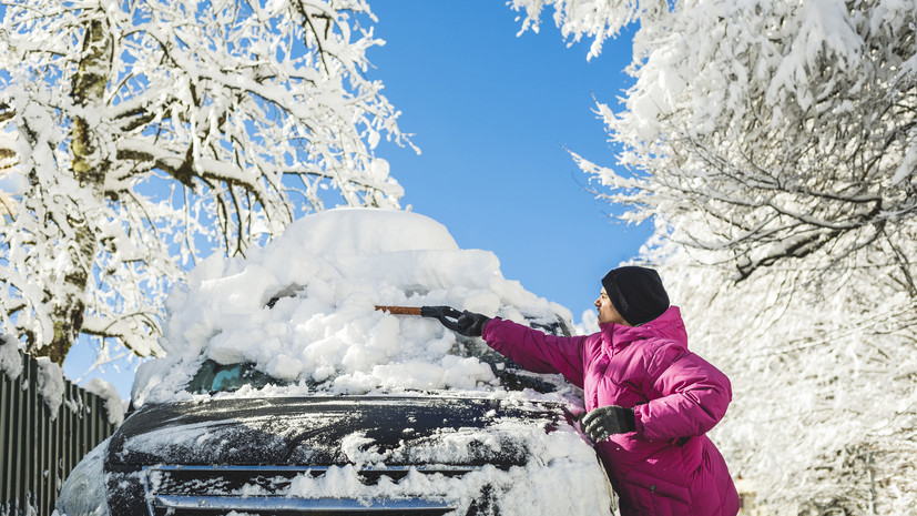 Автоэксперт Славнов: компактная лопата — необходимая страховка на зиму