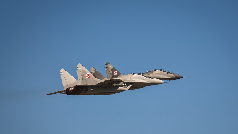 Власти Польши подняли в воздух истребители на фоне воздушной тревоги на Украине